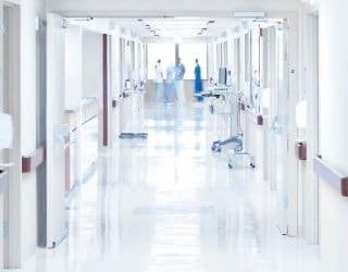 Sanitarios ¿Qué pasará con los contratos de sanitarios?